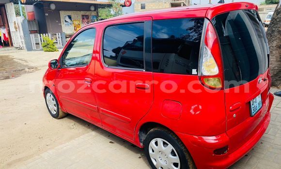 Comprar Usado Toyota FunCargo Vermelho Carro em Maputo em Maputo Comprar Usado Toyota FunCargo Vermelho Carro em Maputo em Maputo