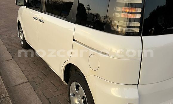 Comprar Usado Toyota Sienta Branco Carro em Maputo em Maputo Comprar Usado Toyota Sienta Branco Carro em Maputo em Maputo