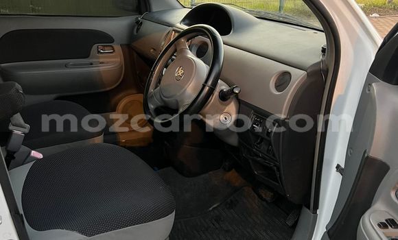 Comprar Usado Toyota Sienta Branco Carro em Maputo em Maputo Comprar Usado Toyota Sienta Branco Carro em Maputo em Maputo
