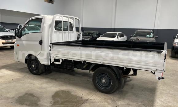 Nunua Ilio tumika Hyundai H1 Nyeupe Gari ndani ya Maputo nchini Maputo Nunua Ilio tumika Hyundai H1 Nyeupe Gari ndani ya Maputo nchini Maputo