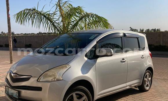 Comprar Usado Toyota Ractis Preto Carro em Maputo em Maputo Comprar Usado Toyota Ractis Preto Carro em Maputo em Maputo