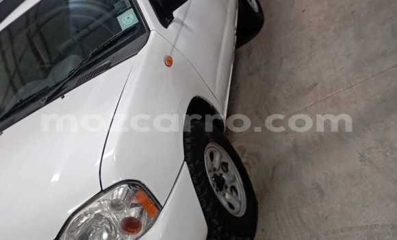 Buy Used Nissan Hardbody White Car in Maputo in Maputo Buy Used Nissan Hardbody White Car in Maputo in Maputo