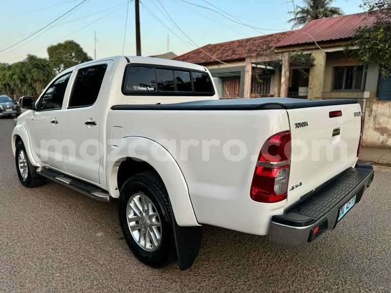 Big with watermark toyota hilux maputo maputo 28478