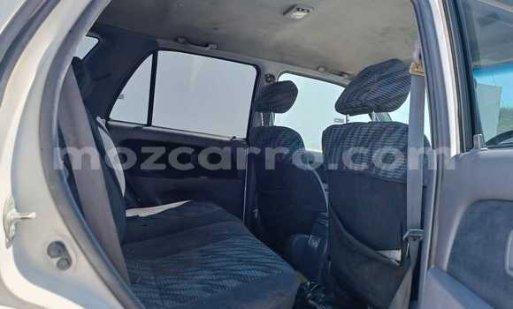 Nunua Ilio tumika Toyota Surf Nyeupe Gari ndani ya Maputo nchini Maputo Nunua Ilio tumika Toyota Surf Nyeupe Gari ndani ya Maputo nchini Maputo