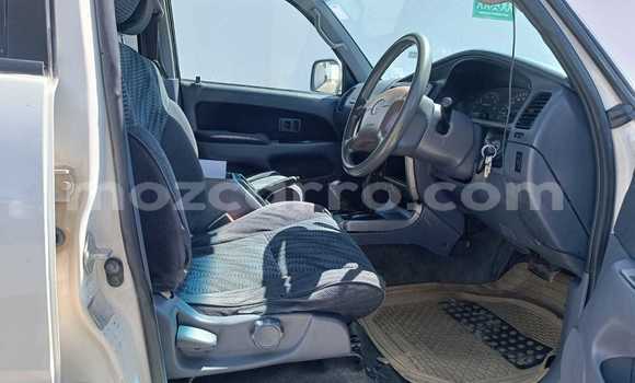 Nunua Ilio tumika Toyota Surf Nyeupe Gari ndani ya Maputo nchini Maputo Nunua Ilio tumika Toyota Surf Nyeupe Gari ndani ya Maputo nchini Maputo