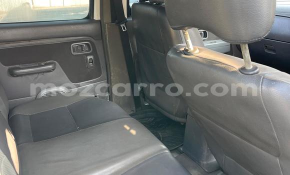 Nunua Ilio tumika Nissan Hardbody Nyeupe Gari ndani ya Maputo nchini Maputo Nunua Ilio tumika Nissan Hardbody Nyeupe Gari ndani ya Maputo nchini Maputo