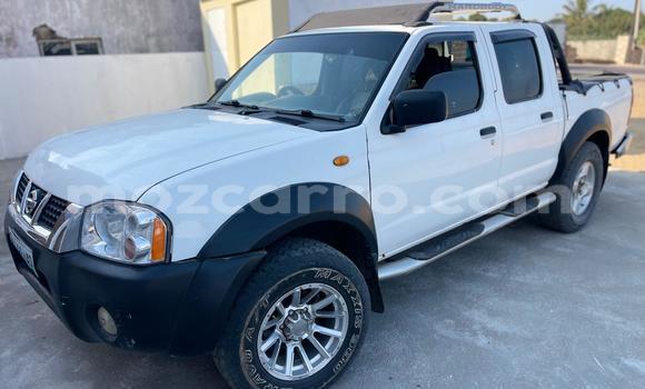 Nunua Ilio tumika Nissan Hardbody Nyeupe Gari ndani ya Maputo nchini Maputo Nunua Ilio tumika Nissan Hardbody Nyeupe Gari ndani ya Maputo nchini Maputo