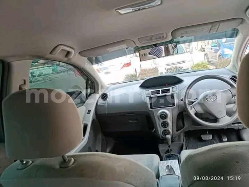 Big with watermark toyota vitz maputo maputo 28491