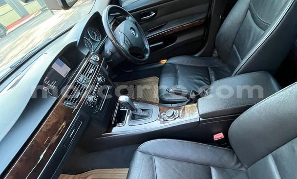 Nunua Ilio tumika BMW 3-Series Nyeupe Gari ndani ya Maputo nchini Maputo Nunua Ilio tumika BMW 3-Series Nyeupe Gari ndani ya Maputo nchini Maputo