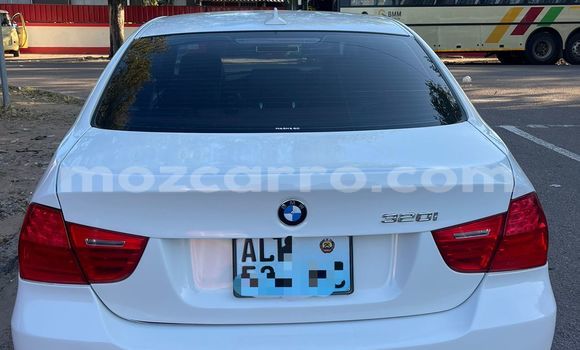 Nunua Ilio tumika BMW 3-Series Nyeupe Gari ndani ya Maputo nchini Maputo Nunua Ilio tumika BMW 3-Series Nyeupe Gari ndani ya Maputo nchini Maputo