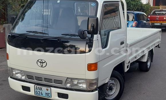 Comprar Usado Toyota Dyna Branco Carro em Maputo em Maputo Comprar Usado Toyota Dyna Branco Carro em Maputo em Maputo