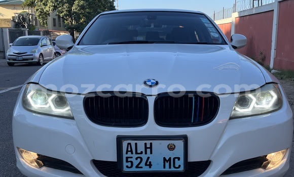 Nunua Ilio tumika BMW 3-Series Nyeupe Gari ndani ya Maputo nchini Maputo