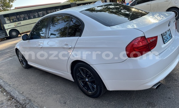 Comprar Usado BMW 3-Series Branco Carro em Maputo em Maputo Comprar Usado BMW 3-Series Branco Carro em Maputo em Maputo