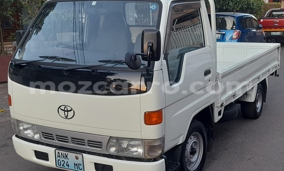 Comprar Usado Toyota Dyna Branco Carro em Maputo em Maputo Comprar Usado Toyota Dyna Branco Carro em Maputo em Maputo