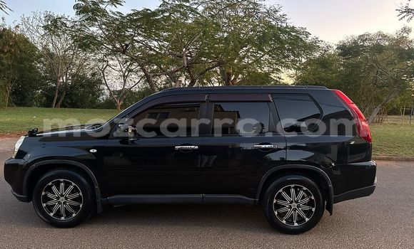 Nunua Ilio tumika Nissan X-Trail Nyeusi Gari ndani ya Maputo nchini Maputo Nunua Ilio tumika Nissan X-Trail Nyeusi Gari ndani ya Maputo nchini Maputo