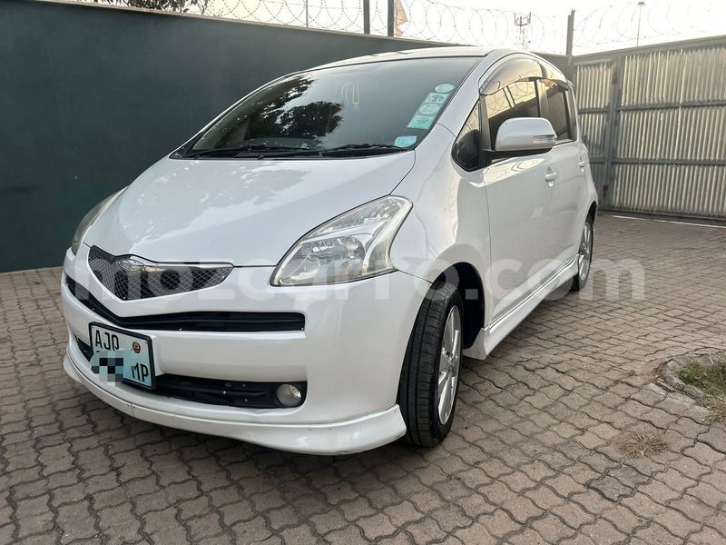 Big with watermark toyota ractis maputo maputo 28512