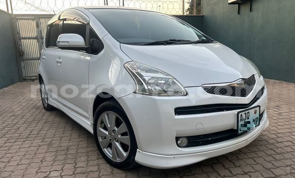 Nunua Ilio tumika Toyota Ractis Nyeupe Gari ndani ya Maputo nchini Maputo Nunua Ilio tumika Toyota Ractis Nyeupe Gari ndani ya Maputo nchini Maputo