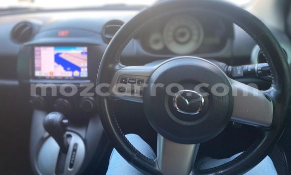 Nunua Ilio tumika Mazda Demio Bluu Gari ndani ya Maputo nchini Maputo Nunua Ilio tumika Mazda Demio Bluu Gari ndani ya Maputo nchini Maputo