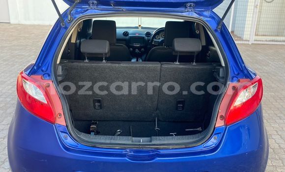 Nunua Ilio tumika Mazda Demio Bluu Gari ndani ya Maputo nchini Maputo Nunua Ilio tumika Mazda Demio Bluu Gari ndani ya Maputo nchini Maputo