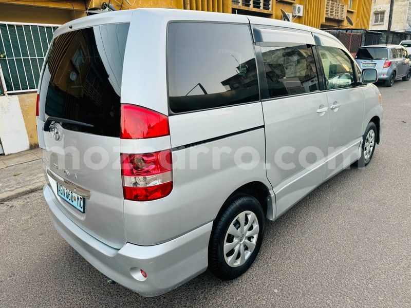 Big with watermark toyota noah maputo maputo 28517