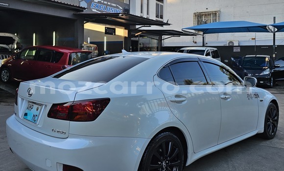 Nunua Ilio tumika Lexus IS Nyeupe Gari ndani ya Maputo nchini Maputo Nunua Ilio tumika Lexus IS Nyeupe Gari ndani ya Maputo nchini Maputo