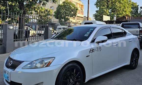 Nunua Ilio tumika Lexus IS Nyeupe Gari ndani ya Maputo nchini Maputo Nunua Ilio tumika Lexus IS Nyeupe Gari ndani ya Maputo nchini Maputo