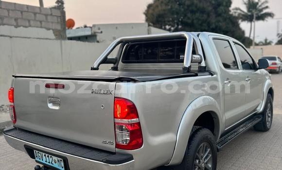 Nunua Ilio tumika Toyota Hilux Nyingine Gari ndani ya Maputo nchini Maputo Nunua Ilio tumika Toyota Hilux Nyingine Gari ndani ya Maputo nchini Maputo