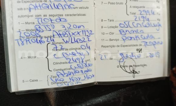 Nunua Ilio tumika Mazda BT-50 Nyeupe Gari ndani ya Maputo nchini Maputo Nunua Ilio tumika Mazda BT-50 Nyeupe Gari ndani ya Maputo nchini Maputo