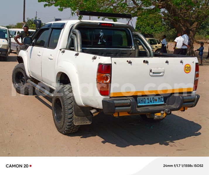 Big with watermark mazda bt 50 maputo maputo 28526