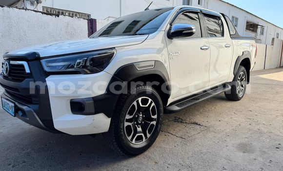 Comprar Novo Toyota Hiluxe Revo Branco Carro em Maputo em Maputo Comprar Novo Toyota Hiluxe Revo Branco Carro em Maputo em Maputo