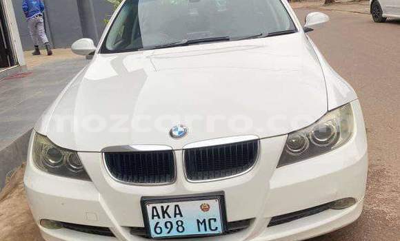 Comprar Usado BMW 3-Series Branco Carro em Maputo em Maputo Comprar Usado BMW 3-Series Branco Carro em Maputo em Maputo
