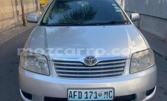 Comprar Usado Toyota Corolla Prata Carro em Maputo em Maputo