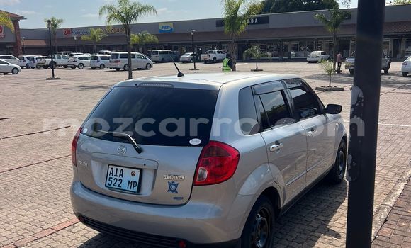 Tenga Tsaru Mazda Verisa Zvimwe Mota in Maputo in Maputo Tenga Tsaru Mazda Verisa Zvimwe Mota in Maputo in Maputo