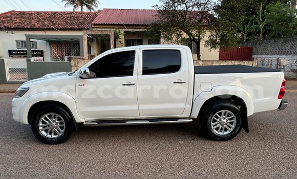 Buy Used Toyota Hilux White Car in Maputo in Maputo Buy Used Toyota Hilux White Car in Maputo in Maputo