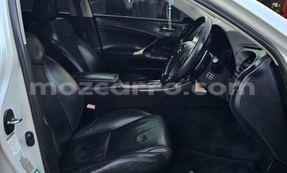 Tenga Tsaru Lexus IS Zvimwe Mota in Chibabava in Sofala Tenga Tsaru Lexus IS Zvimwe Mota in Chibabava in Sofala