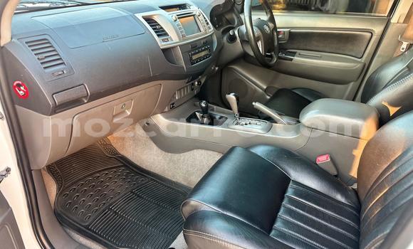 Buy Used Toyota Hilux White Car in Maputo in Maputo Buy Used Toyota Hilux White Car in Maputo in Maputo