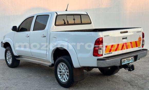Buy Used Toyota Hilux White Car in Maputo in Maputo Buy Used Toyota Hilux White Car in Maputo in Maputo