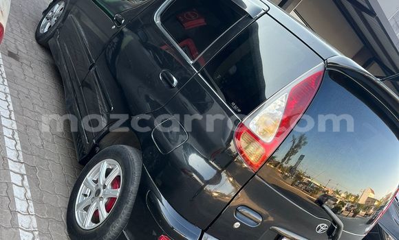 Comprar Usado Toyota FunCargo Preto Carro em Maputo em Maputo Comprar Usado Toyota FunCargo Preto Carro em Maputo em Maputo