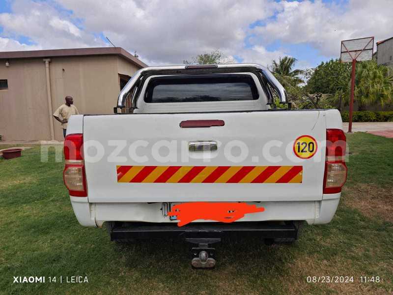 Big with watermark toyota hilux maputo maputo 28621