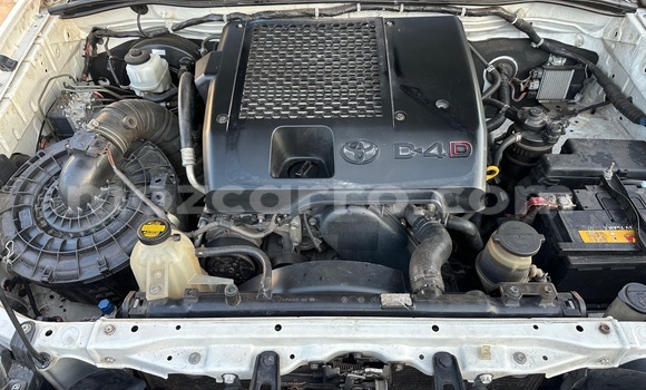 Comprar Usado Toyota Hilux Branco Carro em Maputo em Maputo Comprar Usado Toyota Hilux Branco Carro em Maputo em Maputo