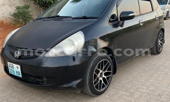Comprar Usado Honda Fit Preto Carro em Maputo em Maputo