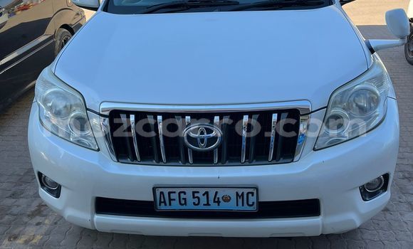 Buy Used Toyota Land Cruiser Prado White Car in Maputo in Maputo Buy Used Toyota Land Cruiser Prado White Car in Maputo in Maputo