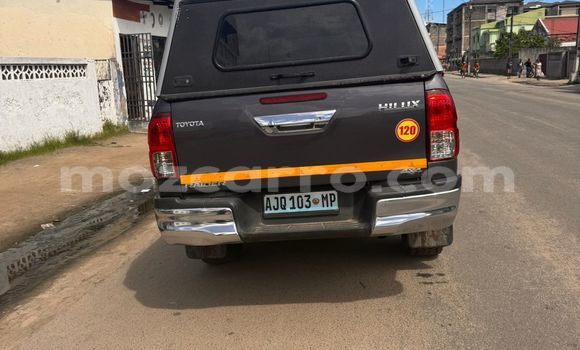 Comprar Usado Toyota Hilux De outros Carro em Maputo em Maputo Comprar Usado Toyota Hilux De outros Carro em Maputo em Maputo