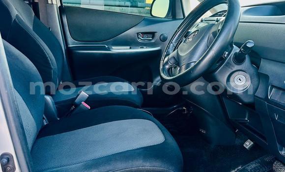 Nunua Ilio tumika Toyota Ractis Fedha Gari ndani ya Maputo nchini Maputo Nunua Ilio tumika Toyota Ractis Fedha Gari ndani ya Maputo nchini Maputo