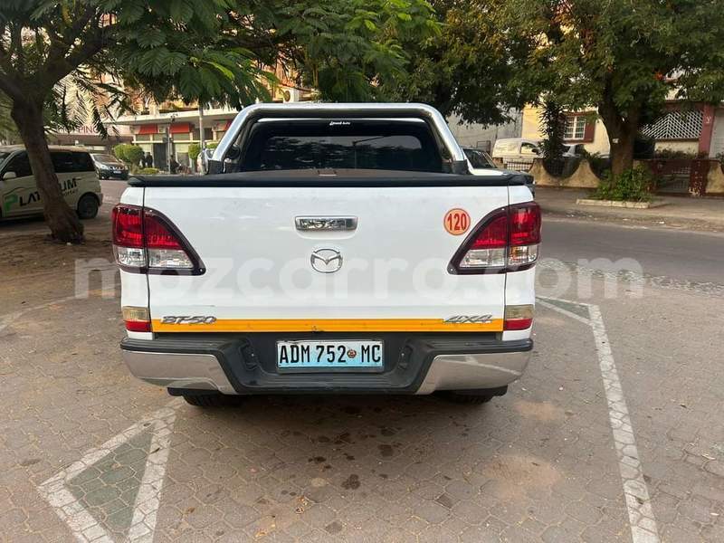 Big with watermark mazda bt 50 maputo maputo 28656