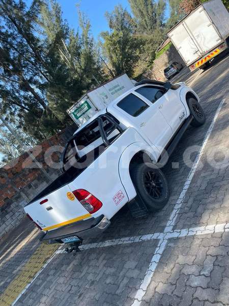 Big with watermark toyota hilux maputo maputo 28662