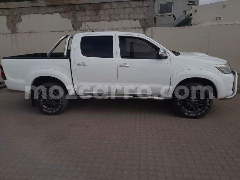 Big with watermark toyota hilux maputo maputo 28662