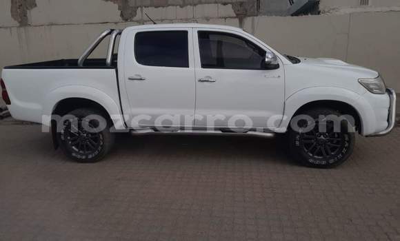 Tenga Tsaru Toyota Hilux Chena Mota in Maputo in Maputo Tenga Tsaru Toyota Hilux Chena Mota in Maputo in Maputo