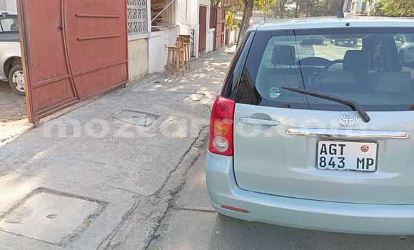 Comprar Usado Toyota Raum Azul Carro em Maputo em Maputo Comprar Usado Toyota Raum Azul Carro em Maputo em Maputo