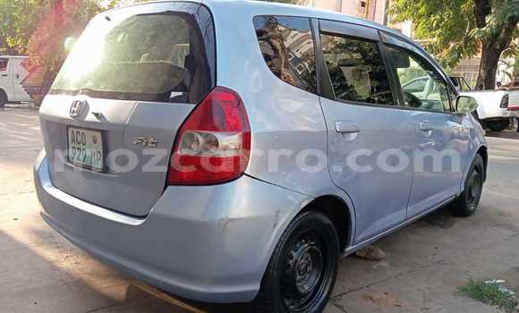 Nunua Ilio tumika Honda Fit Bluu Gari ndani ya Maputo nchini Maputo Nunua Ilio tumika Honda Fit Bluu Gari ndani ya Maputo nchini Maputo